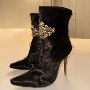 Vero Cuoio Black Fur Heeled Boots with Embellishments